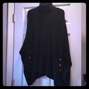 Black Tunic sweater, size Medium